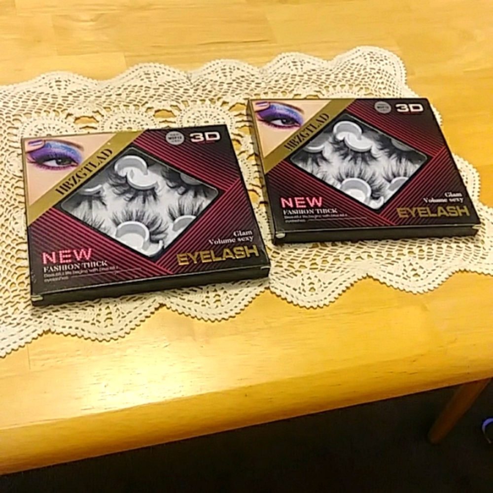 False Eyelashes, two new packs of fluffy 3D lashes